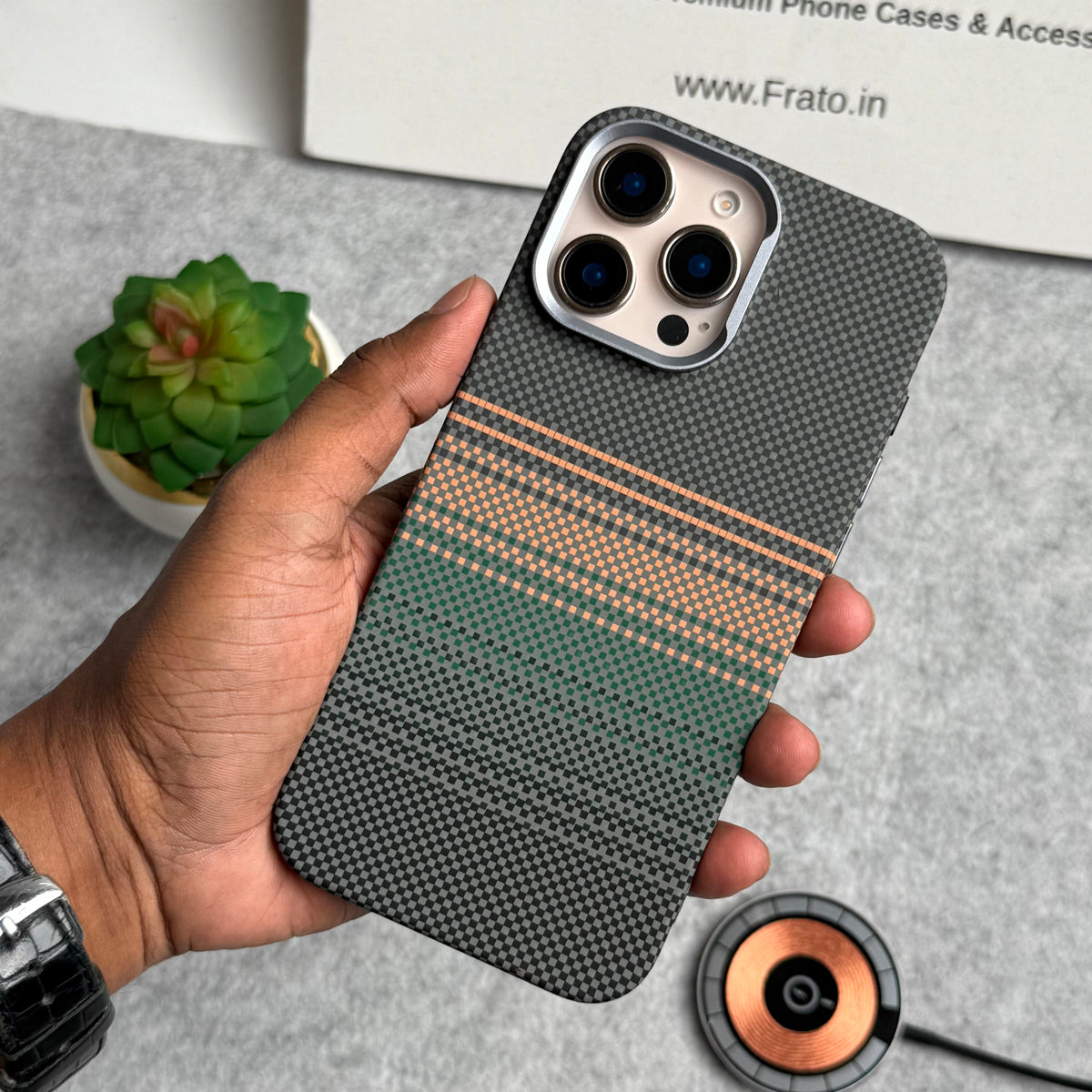 iPhone Carbon Fiber Texture Aramid Design Hard Pc MagSafe Case Cover