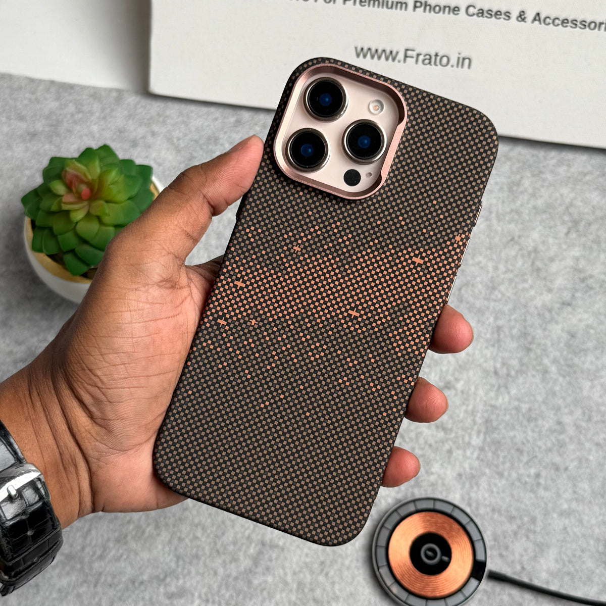 iPhone Carbon Fiber Texture Aramid Design Hard Pc MagSafe Case Cover