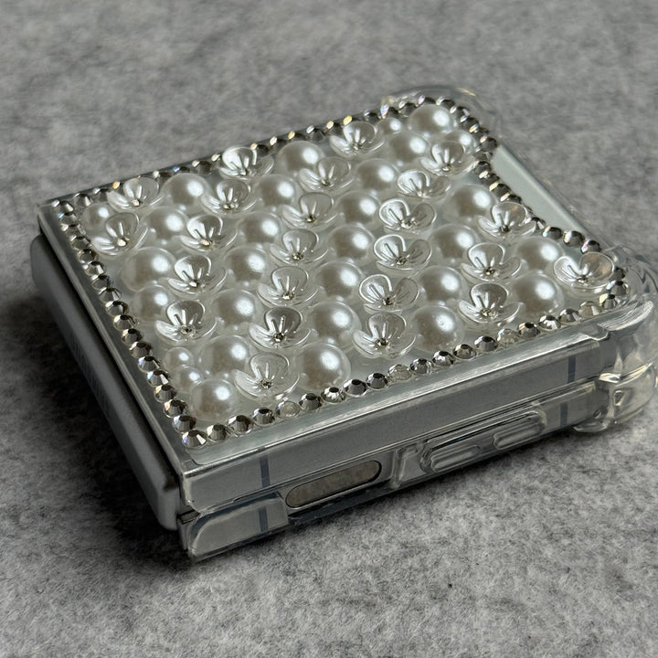 Samsung Galaxy Z Flip 6 Small Pearl Flower Style Case Cover