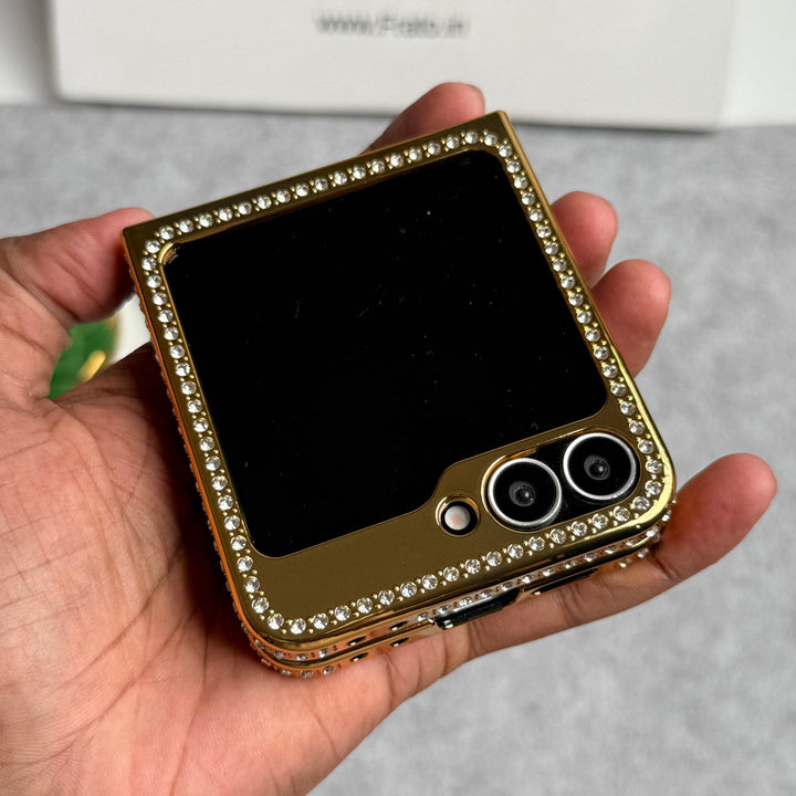 Samsung Galaxy Z Flip 6 Leopard Pattern Golden Sides Case Cover