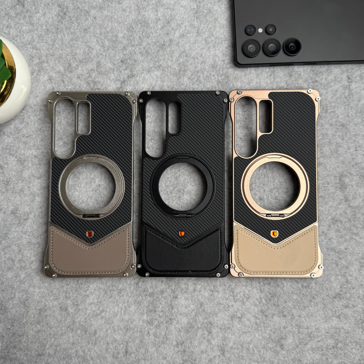 Samsung Galaxy Ultra Series Premium Carbon Leather aluminium Metal Snap On Rotating Stand case