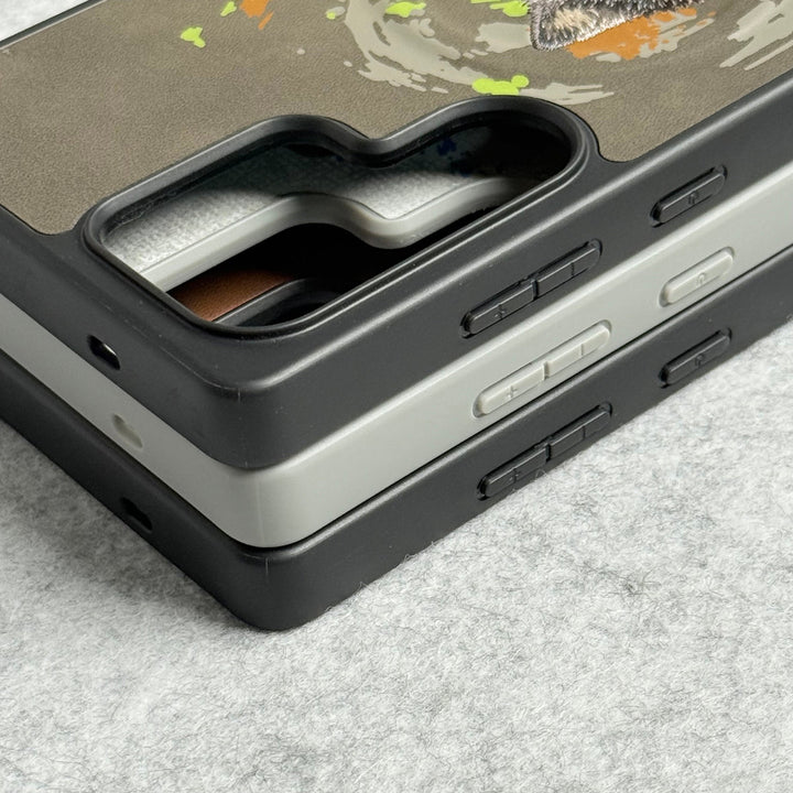 Samsung Galaxy S25 Ultra Wild Animal 3D Embroidery MagSafe Case