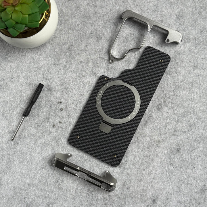Samsung Galaxy Ultra Series Carbon Texture Frameless Metal Kickstand Case
