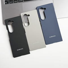 Samsung Galaxy Z Fold 5 Smooth Premium Silicone Cover