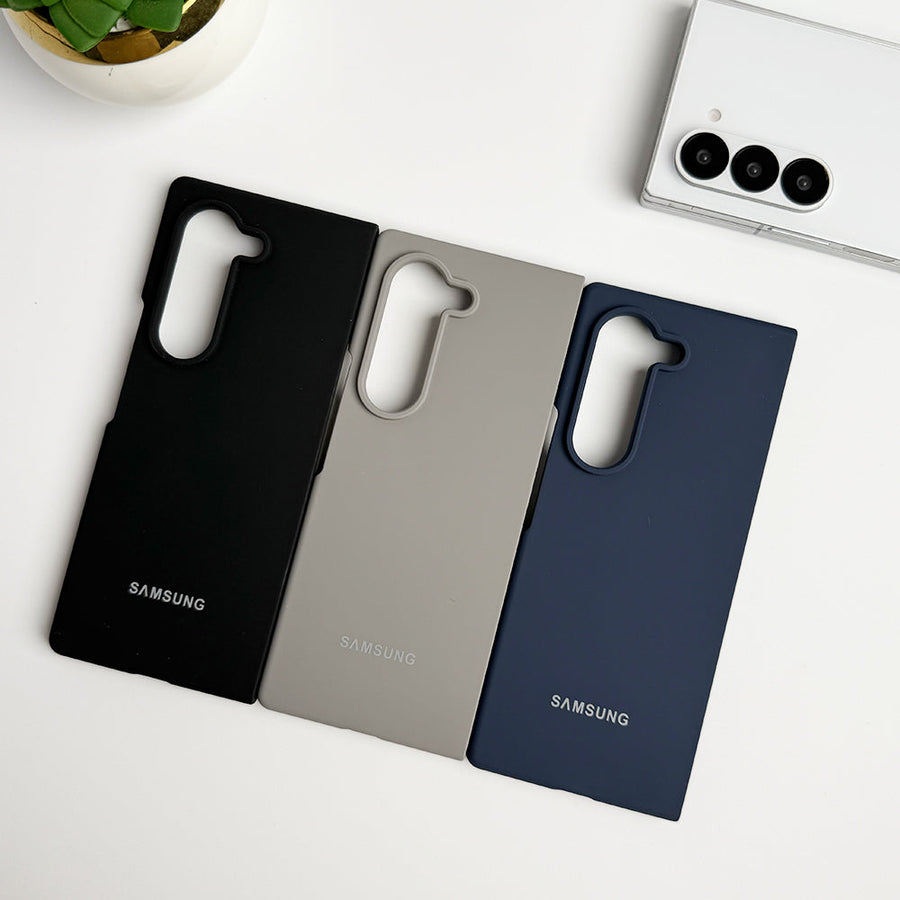 Samsung Galaxy Z Fold 5 Smooth Premium Silicone Cover