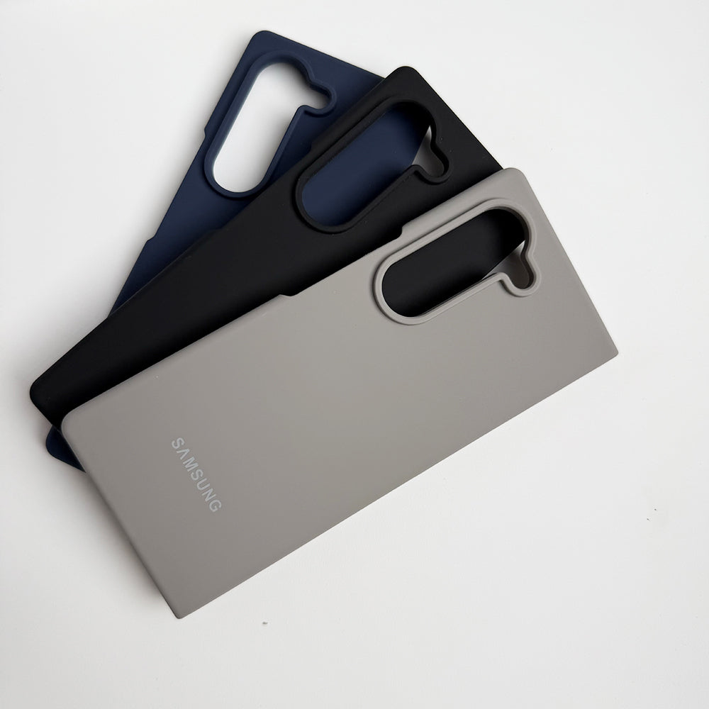 Samsung Galaxy Z Fold 5 Smooth Premium Silicone Cover