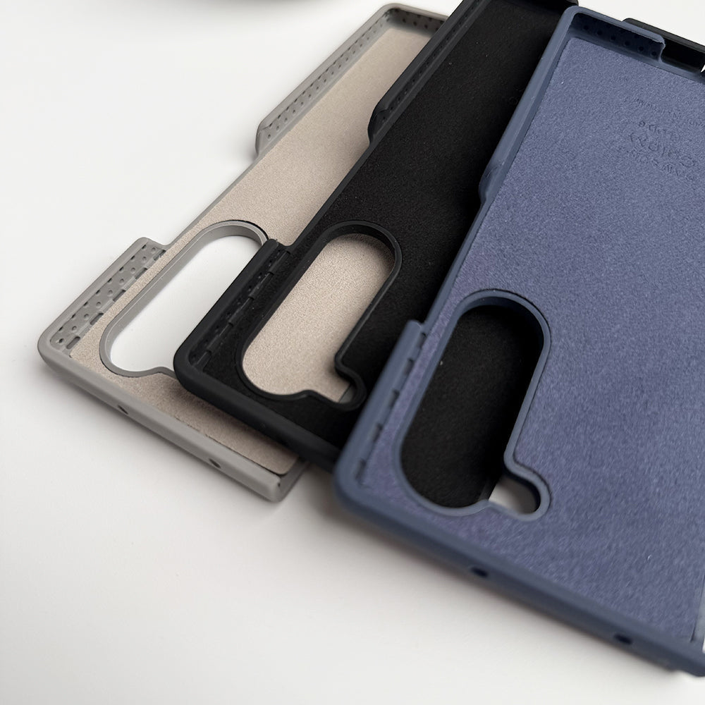 Samsung Galaxy Z Fold 5 Smooth Premium Silicone Cover