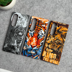 Samsung Galaxy Z Fold Series Carbon Fiber Texture Tiger Lion Design Hard Pc MagSafe Case Cover