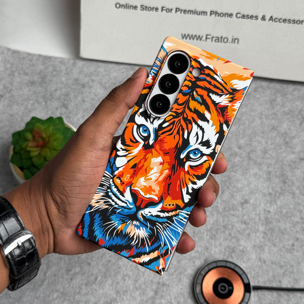 Samsung Galaxy Z Fold Series Carbon Fiber Texture Tiger Lion Design Hard Pc MagSafe Case Cover