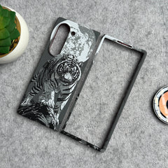 Samsung Galaxy Z Fold Series Carbon Fiber Texture Tiger Lion Design Hard Pc MagSafe Case Cover