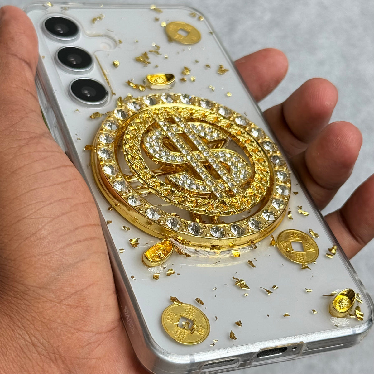Samsung Galaxy S24 Rotation Dollar Bracelet Wristband Chain Phone Case Cover