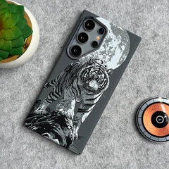 Samsung Galaxy S23 Ultra Carbon Fiber Texture Tiger Lion Design Hard Pc MagSafe Case Cover