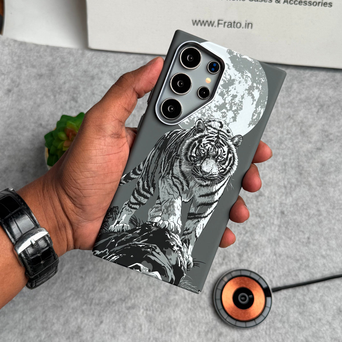 Samsung Galaxy S23 Ultra Carbon Fiber Texture Tiger Lion Design Hard Pc MagSafe Case Cover