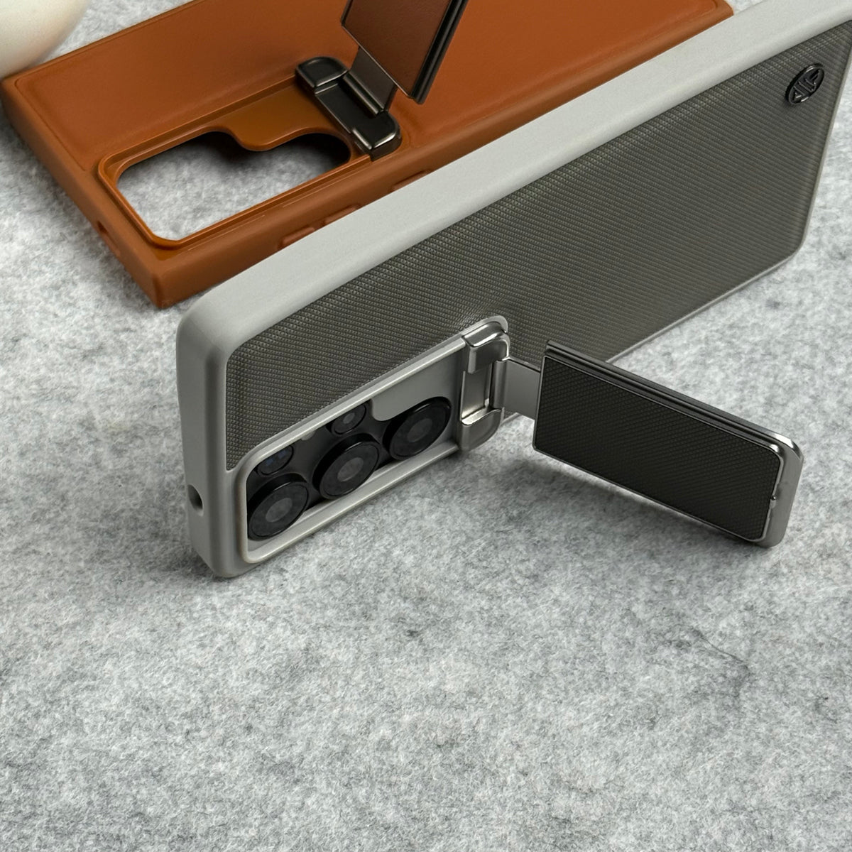 Samsung Galaxy Ultra Series Metal Camera Cap with Stand Cover