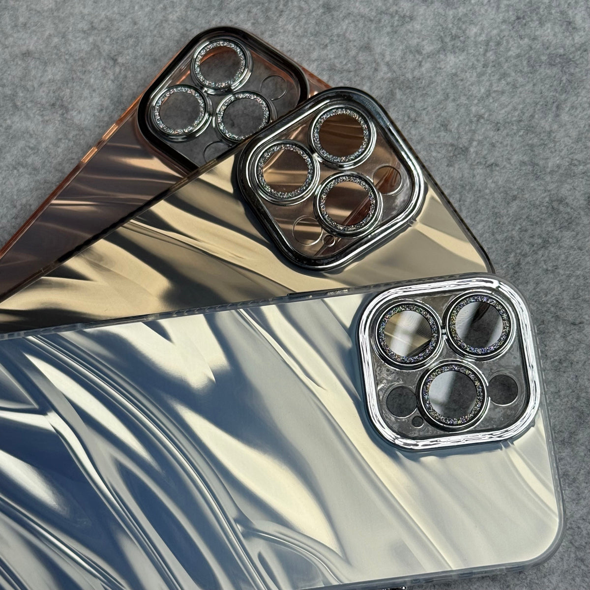 iPhone 15 Series 3D Wavy Pearl Case