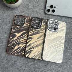 iPhone 15 Series 3D Wavy Pearl Case
