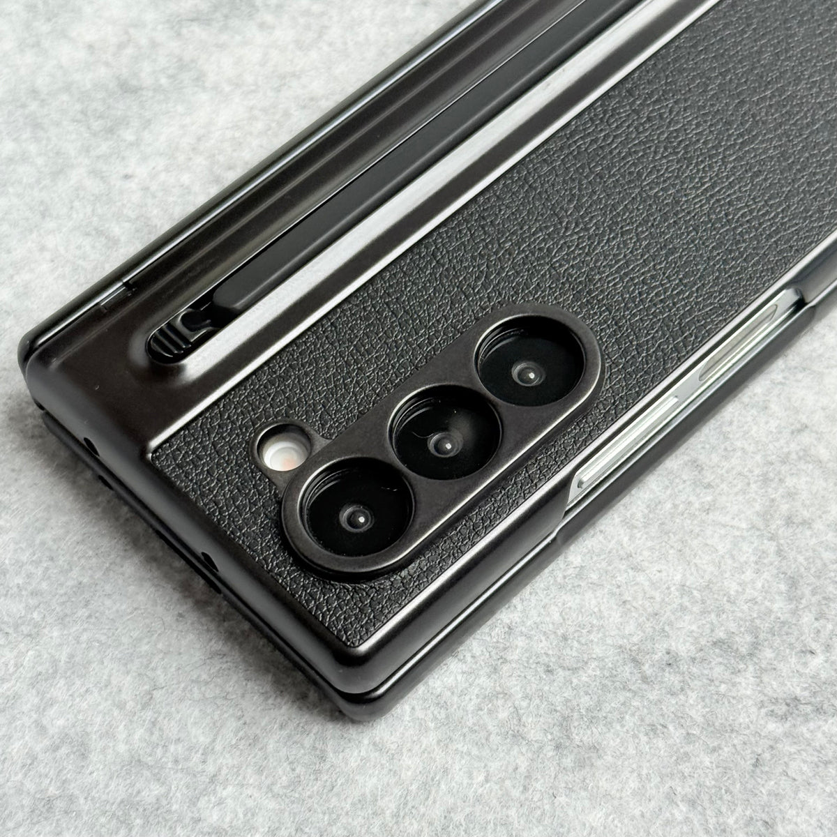 Samsung Galaxy Z Fold 5 Leather Plating front Glass Protected Hinge Case Folding Cover