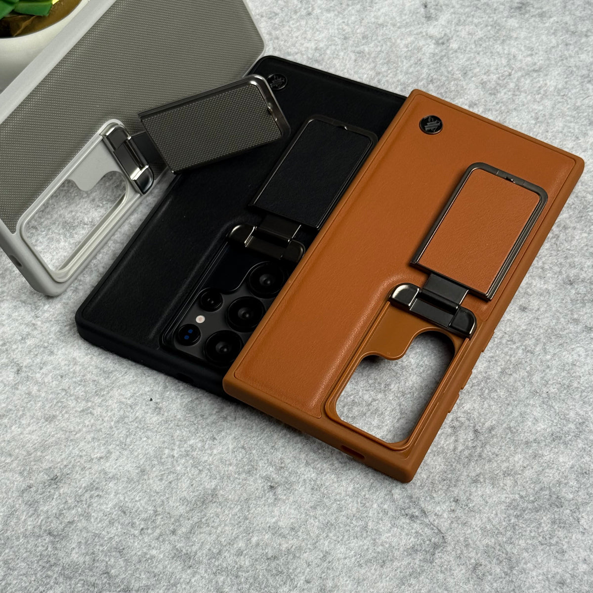 Samsung Galaxy Ultra Series Metal Camera Cap with Stand Cover