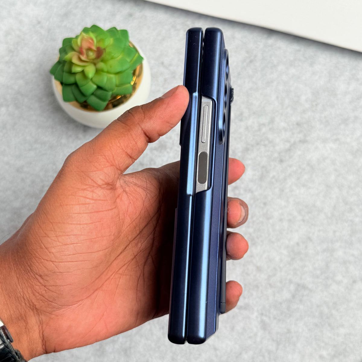 Samsung Galaxy Z Fold 5 Chrome Plating front Glass Protection Hinge Case Folding Cover