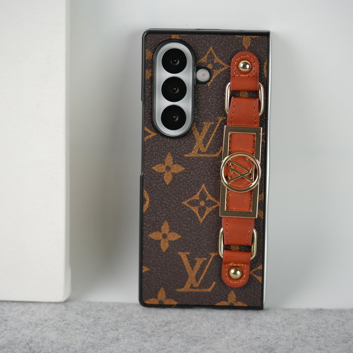 Samsung Galaxy Z Fold 8 Ultra Luxury Brand Strap Holder Case