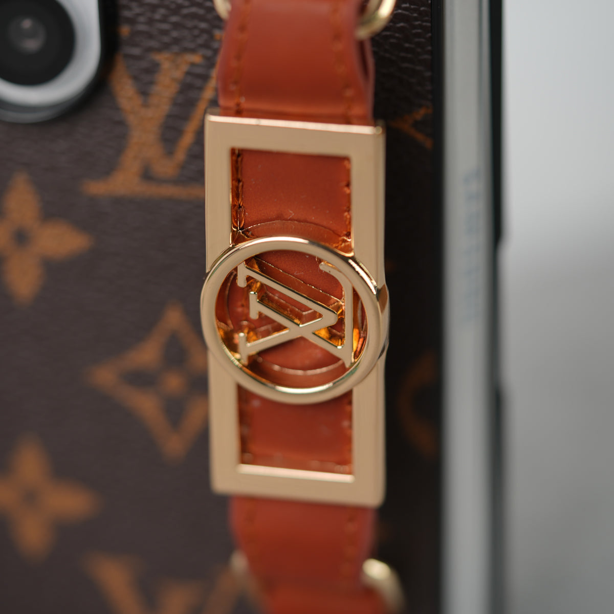Samsung Galaxy Z Fold 8 Ultra Luxury Brand Strap Holder Case
