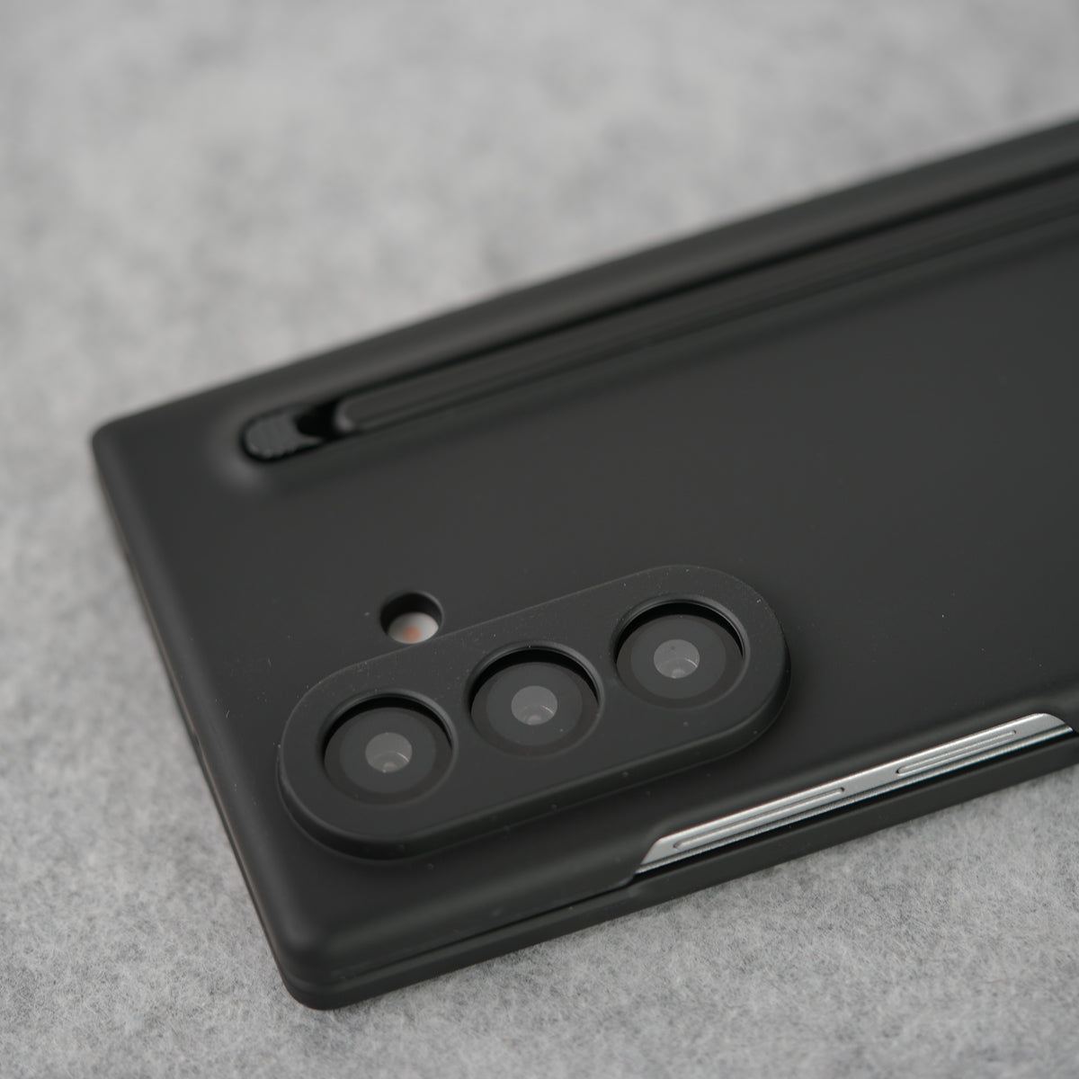SAMSUNG GALAXY Z FOLD 7 BACK COVER