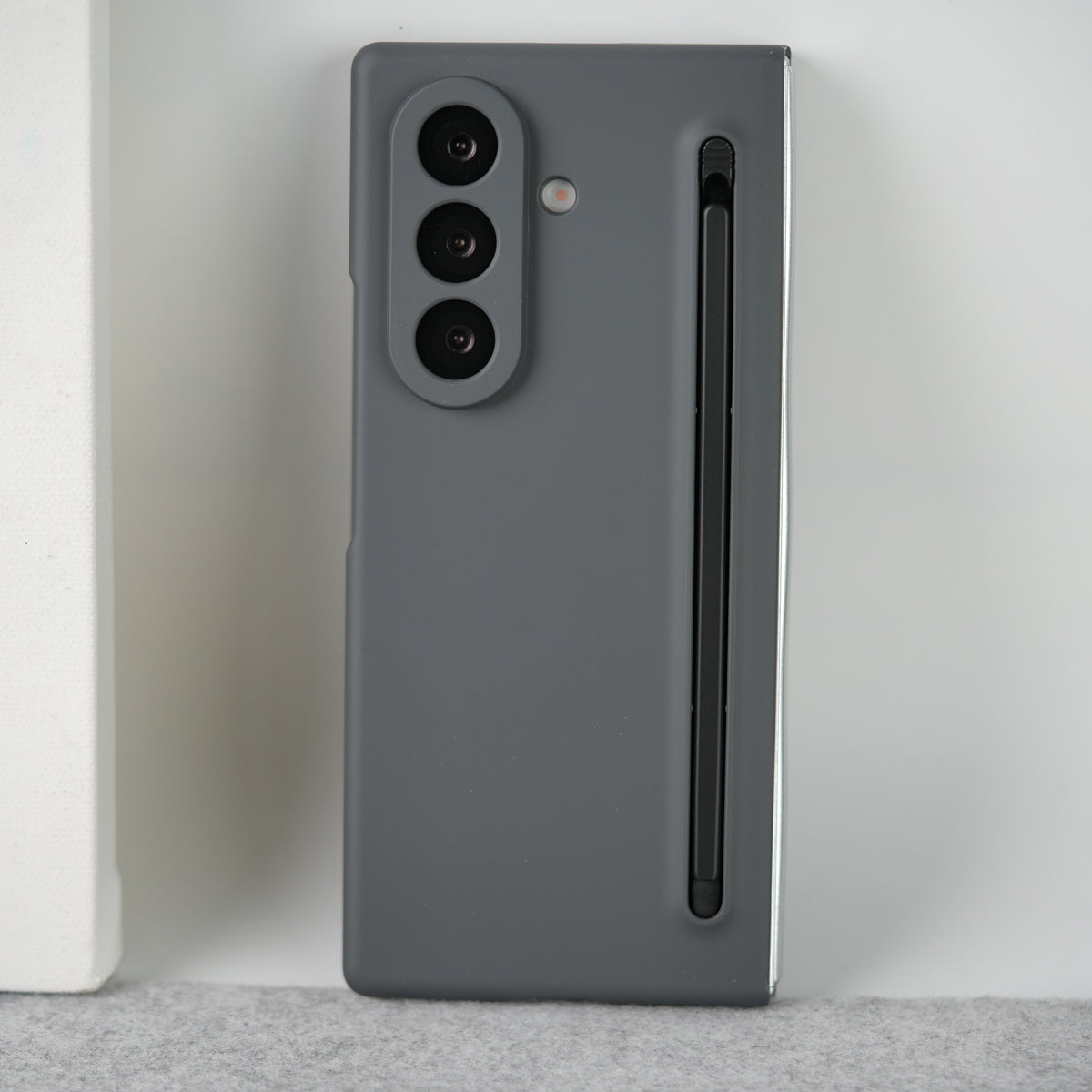 SAMSUNG GALAXY Z FOLD 7 BACK COVER