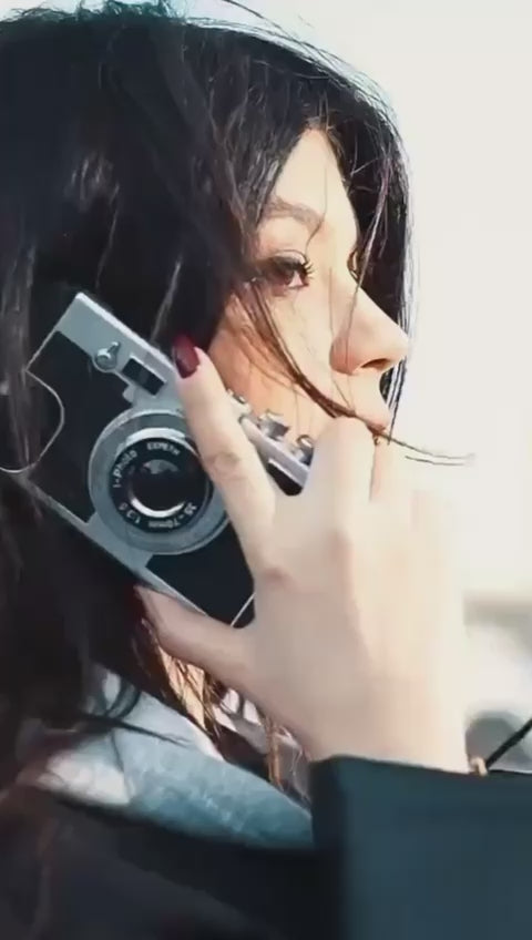 iPhone 16 Series 3D Retro Vintage Camera Case Cover