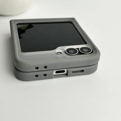 Samsung Galaxy Z Flip 6 Frosted Smoke Case
