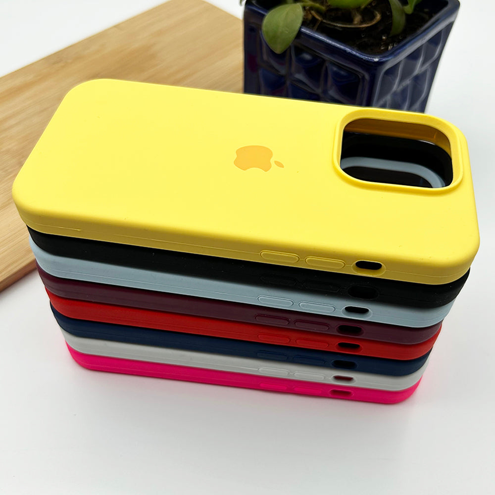 iPhone 16 Series Liquid Silicone Case Cover (Plum)